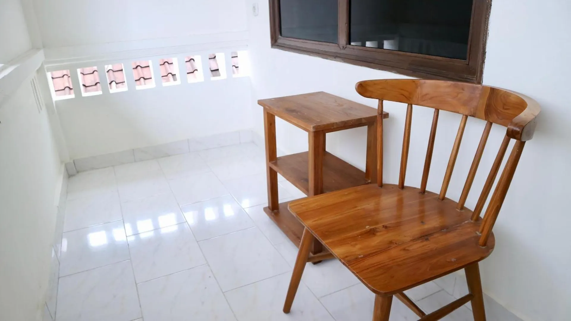 Apartment Puri Beach Inn - Poppies 2 Legian
